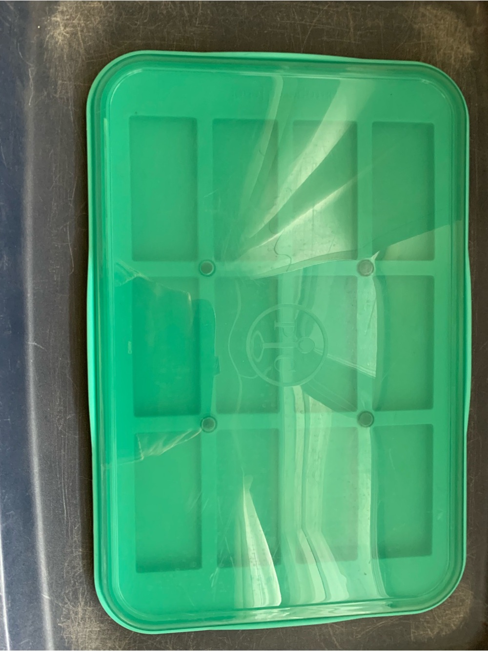 Pampered Chef Green Silicone granola bar Mold Tray